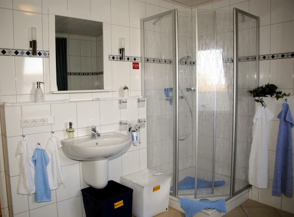 Theodor Storm Unterkuenfte 1 Appartement Husum  Buitenkant foto